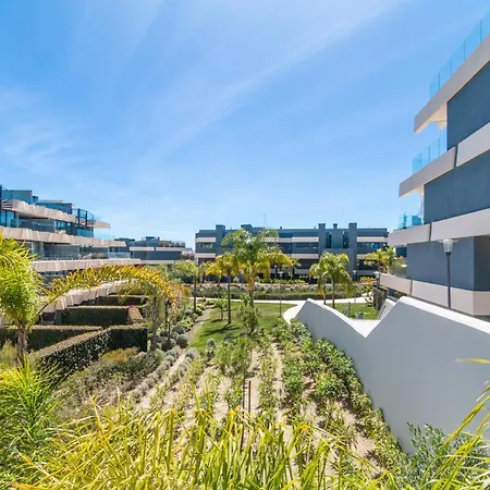 Oasis 325 First Floor Apartment